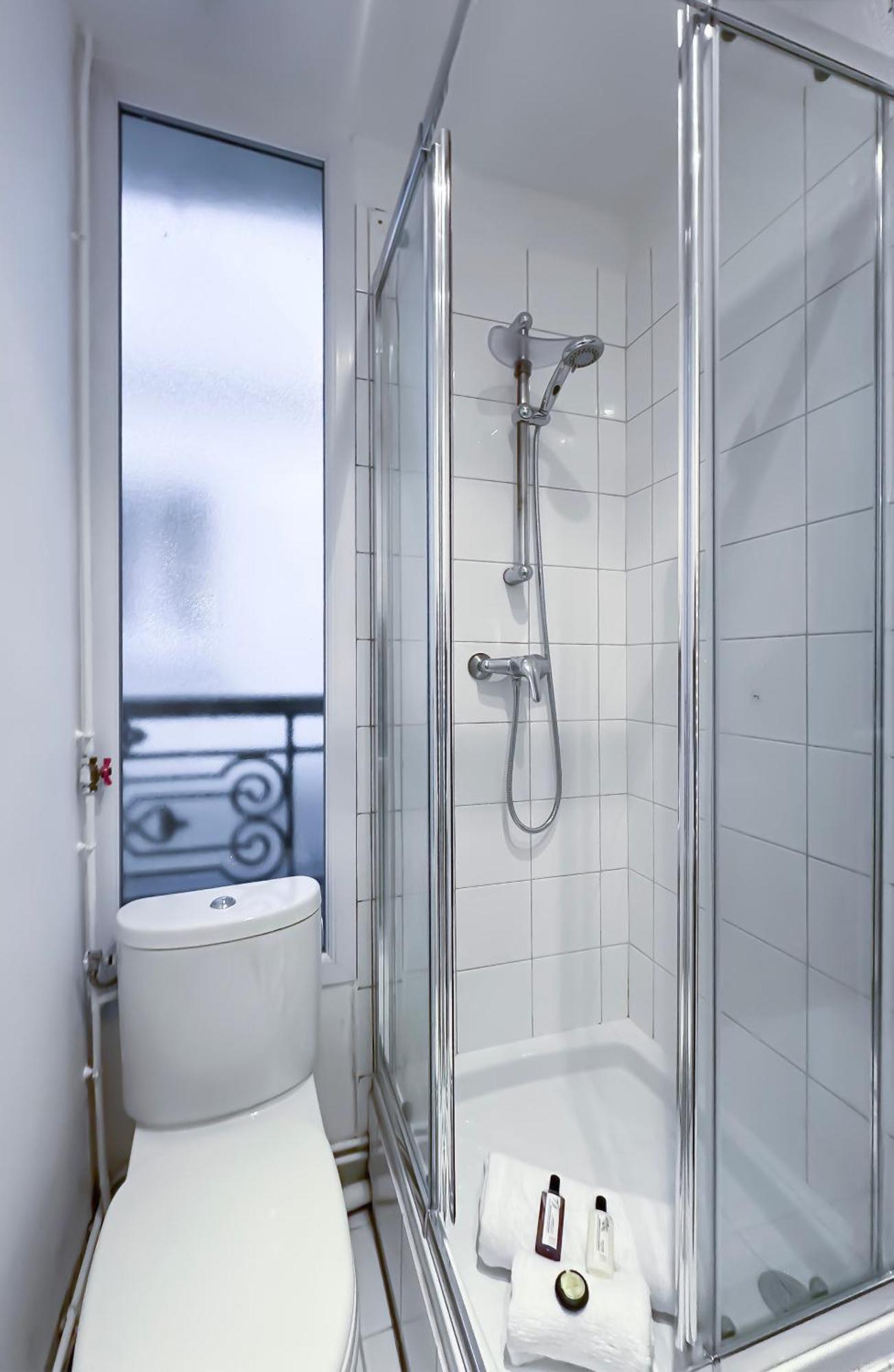 Peaceful Studio In Париж Экстерьер фото