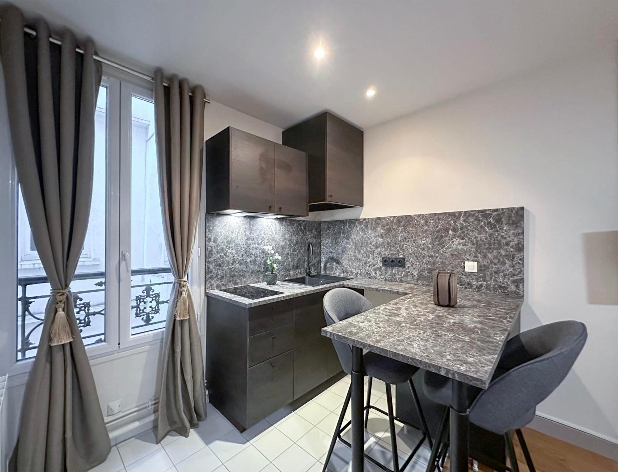 Peaceful Studio In Париж Экстерьер фото
